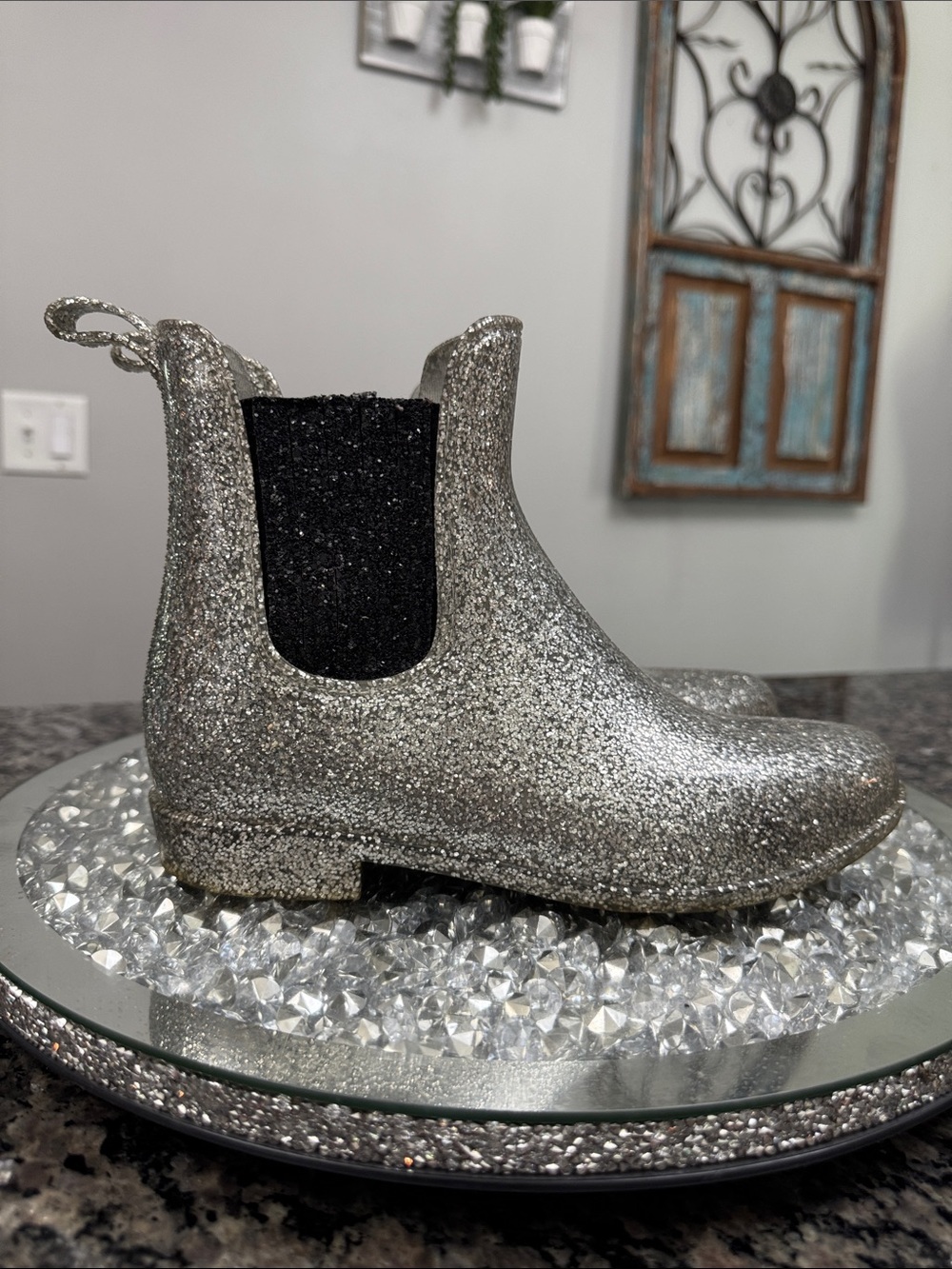 Skechers Silver Glitter Chelsea Rain Boots with Black Elastic 9